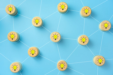 蚂蚁幼儿园大班韵律活动教案