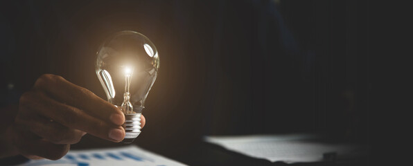 中国当代创新人物事迹