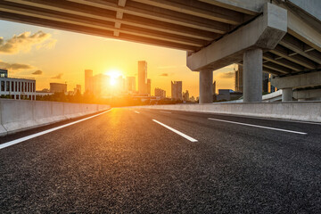 “你真是好样的”这句话是什么意思？